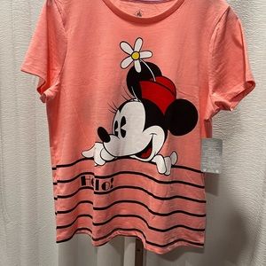 NWT Disney Women’s Minnie Mouse Pink Coral T-Shirt size Large Summer Cute Comfy